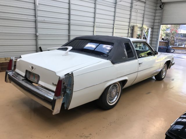 1977 Cadillac DeVille - photo 5