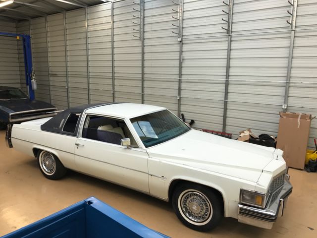 1977 Cadillac DeVille - photo 6