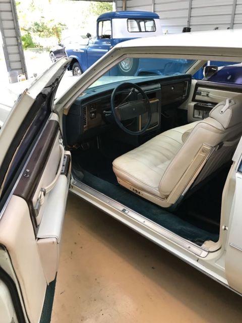 1977 Cadillac DeVille - photo 8
