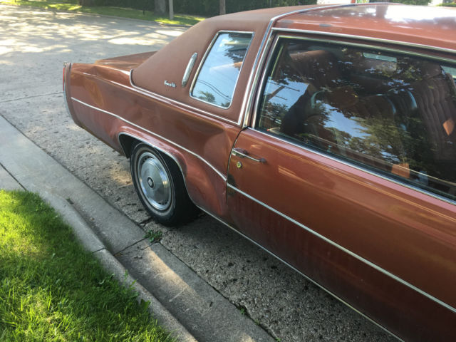 1977 Cadillac DeVille - photo 12