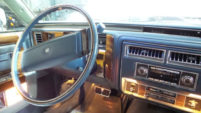 1977 Cadillac DeVille - photo 13