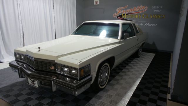 1977 Cadillac DeVille - photo 2