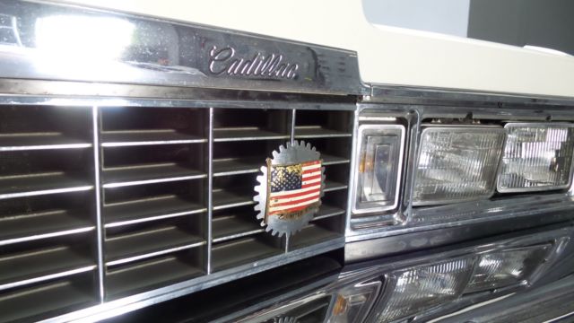 1977 Cadillac DeVille - photo 3