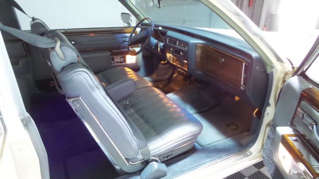 1977 Cadillac DeVille - photo 5