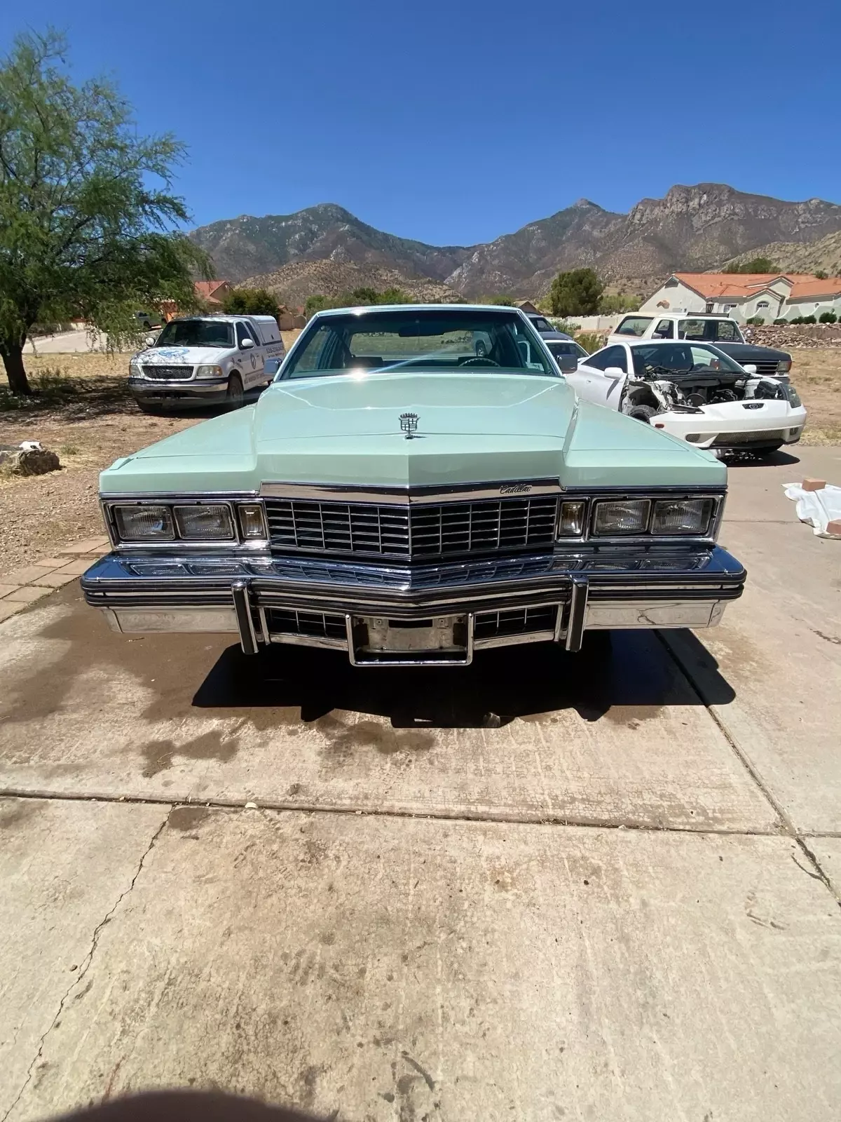 1977 Cadillac DeVille - photo 2