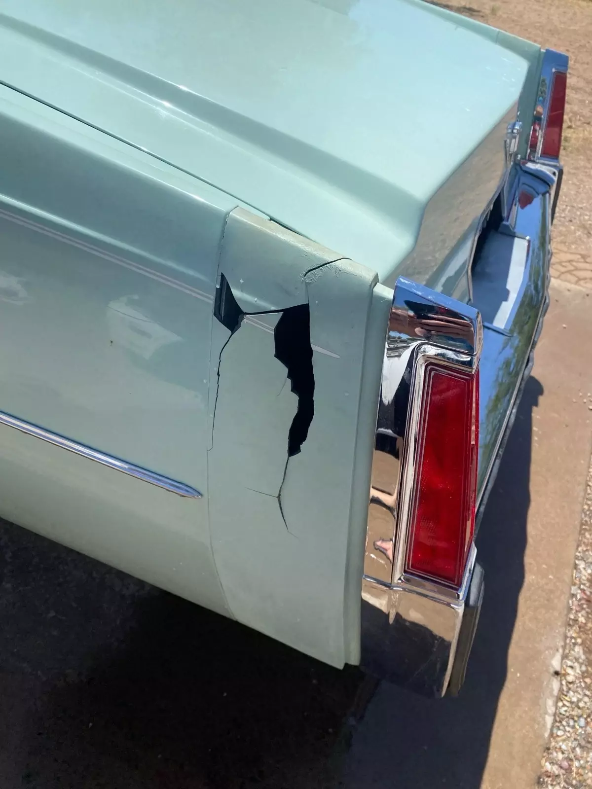 1977 Cadillac DeVille - photo 4