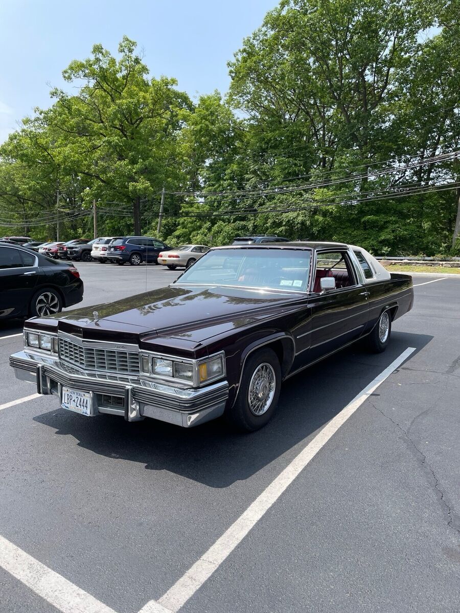1977 Cadillac DeVille - photo 12