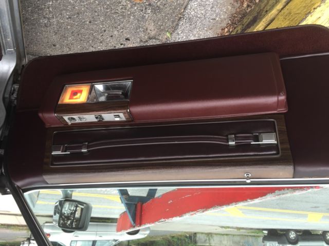 1977 Cadillac DeVille - photo 4