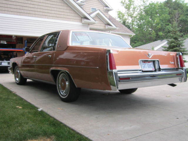 1977 Cadillac DeVille - photo 3