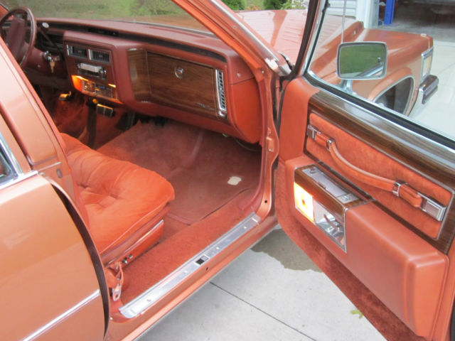 1977 Cadillac DeVille - photo 6