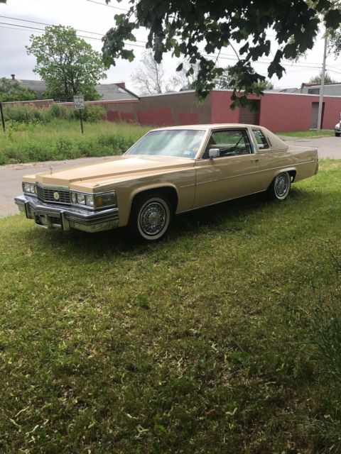 1977 Cadillac DeVille - photo 3