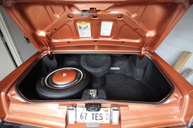 1977 Cadillac Eldorado Biarritz - Rare Factory Rims - Collector Quality - photo 11