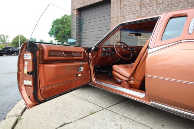 1977 Cadillac Eldorado Biarritz - Rare Factory Rims - Collector Quality - photo 12