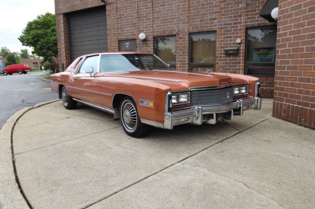 1977 Cadillac Eldorado Biarritz - Rare Factory Rims - Collector Quality - photo 6