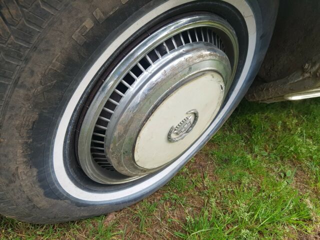 1977 Cadillac Eldorado Biarritz - photo 11