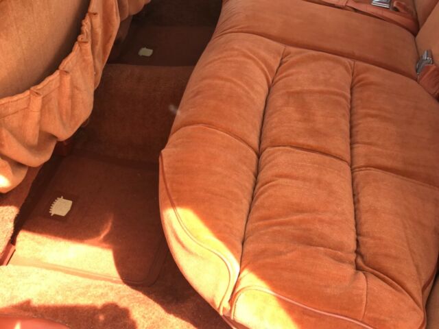 1977 Cadillac Fleetwood - photo 9