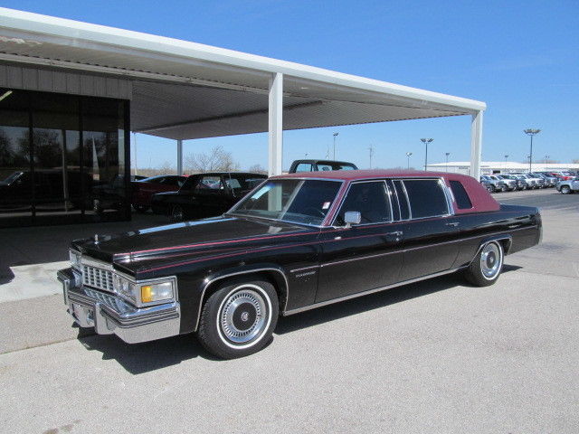 1977 Cadillac Fleetwood Limo. Unrestored. 1977 Cadillac Fleetwood
