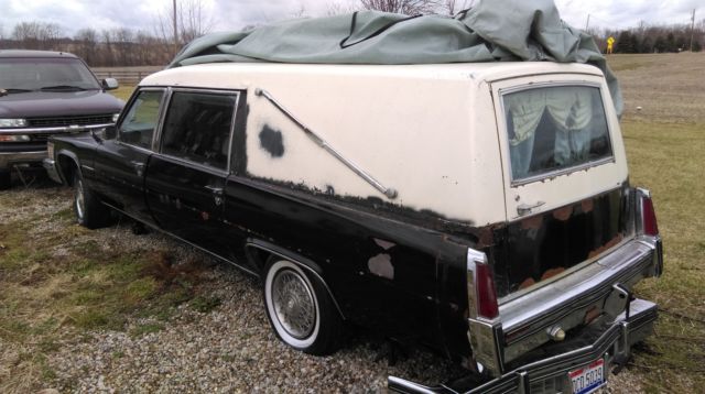 1977 Cadillac Miller-Meteor Hearse Landau Traditional - photo 3