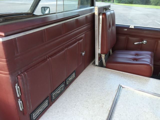 1977 Cadillac Fleetwood - photo 11