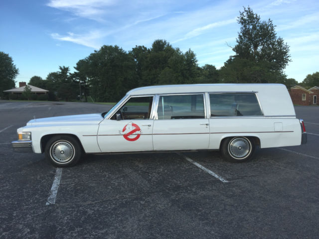 1977 Cadillac Fleetwood - photo 2