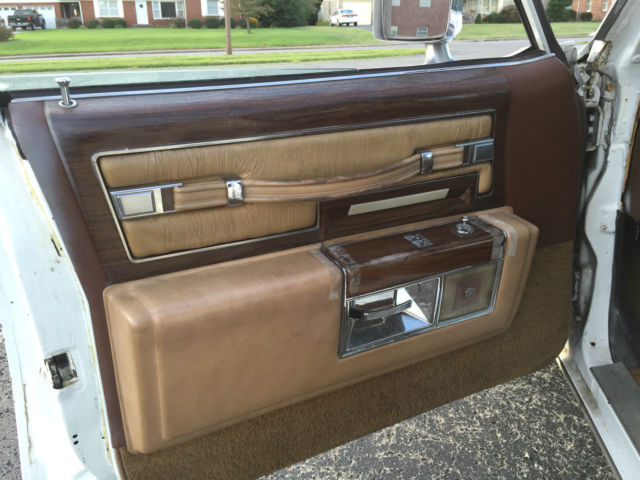 1977 Cadillac Fleetwood - photo 9