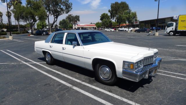 1977 Cadillac DeVille - photo 2