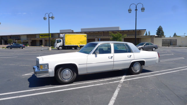 1977 Cadillac DeVille - photo 9