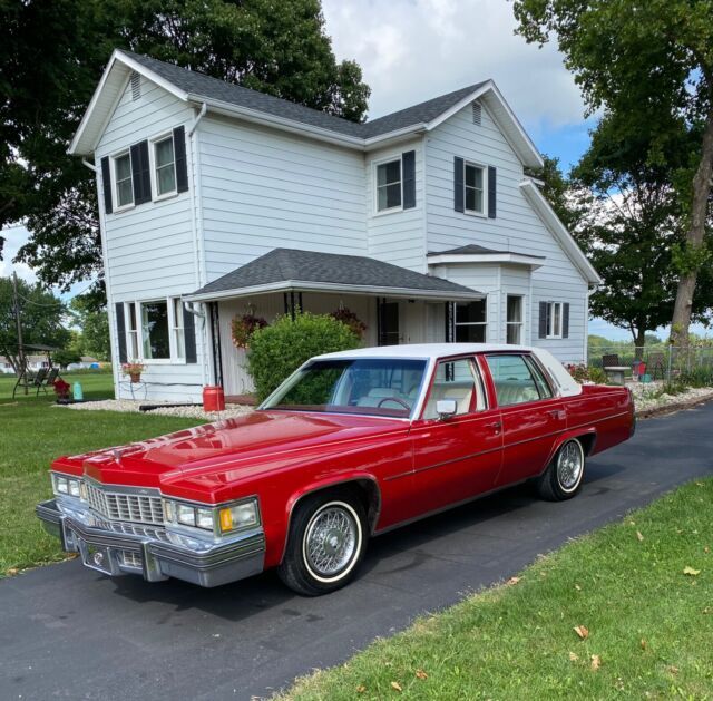1977 Cadillac DeVille - photo 2