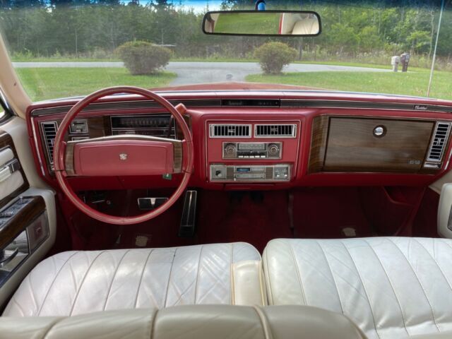 1977 Cadillac DeVille - photo 8