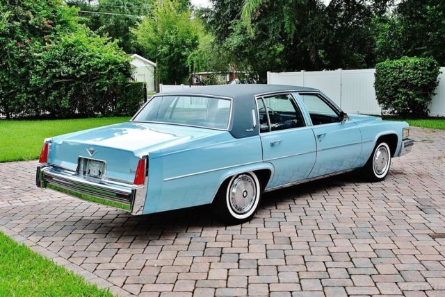 1977 Cadillac DeVille with Only 3046 Actual Miles - photo 3