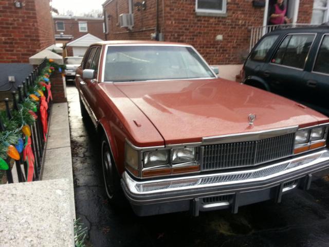 1977 Cadillac Seville 4dr - photo 2