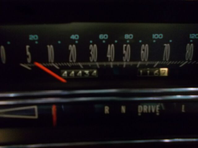 1977 Cadillac Seville - photo 13