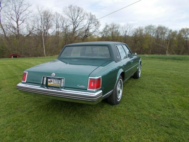 1977 Cadillac Seville - photo 4