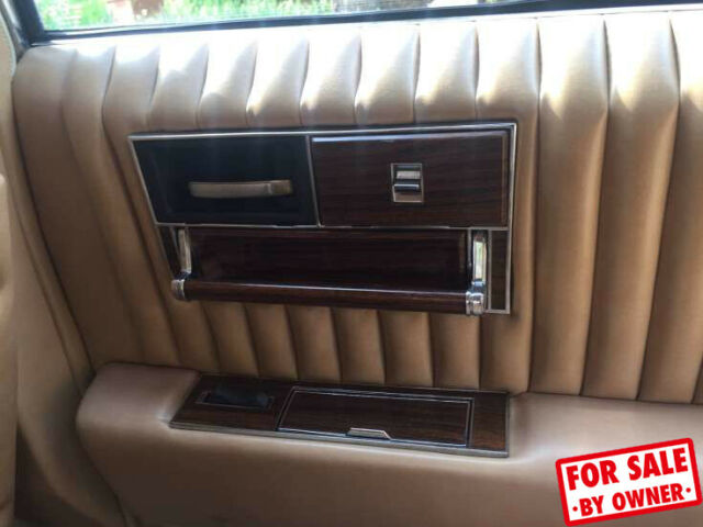 1977 Cadillac Seville - photo 4