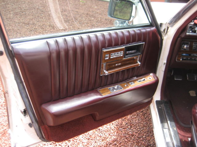 1977 Cadillac Seville - photo 10