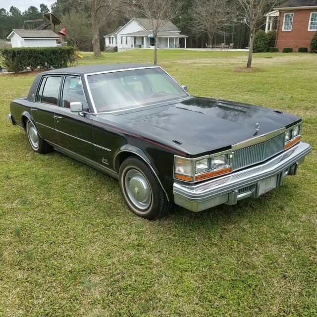 1977 Cadillac Seville Black w/ Red Leather 66,000 miles 1977 Cadillac Seville