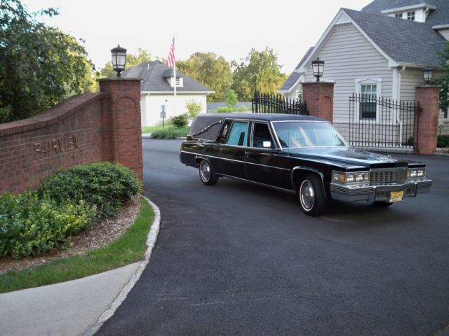 1977 Cadillac Hearse