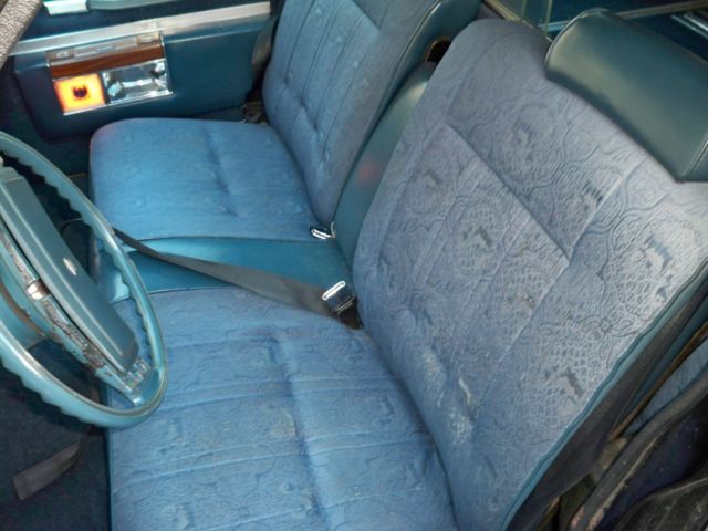 1977 Cadillac Hearse - photo 12