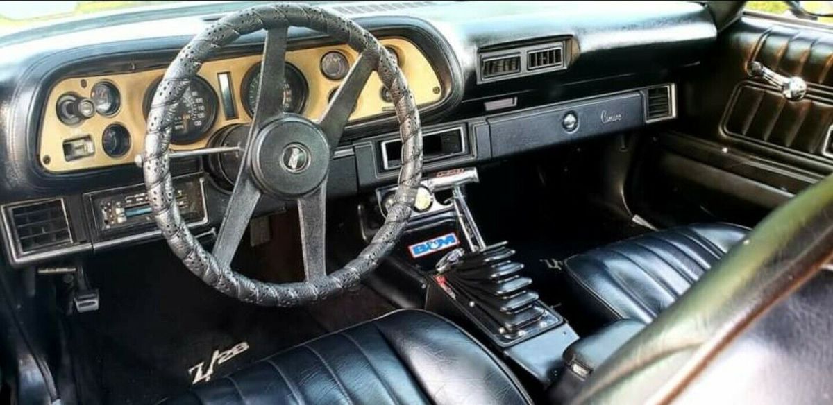 1977 Chevrolet Camaro - photo 9