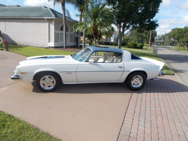 1977 Chevrolet Camaro WHITE