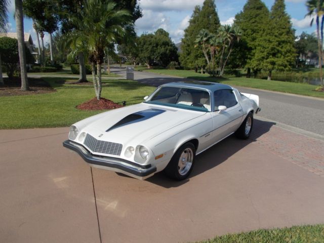 1977 Chevrolet Camaro WHITE - photo 2