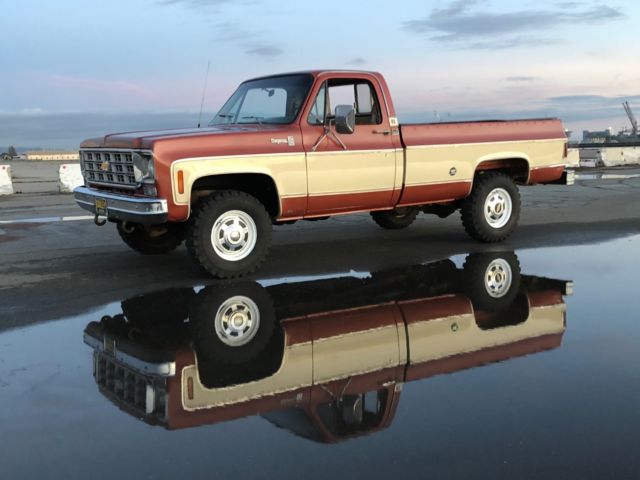 1977 Chev K20 4WD Cheyenne Orginal Paint Rust Free Survivor California Barn find 1977 Chevrolet C/K Pickup 2500 Cheyenne