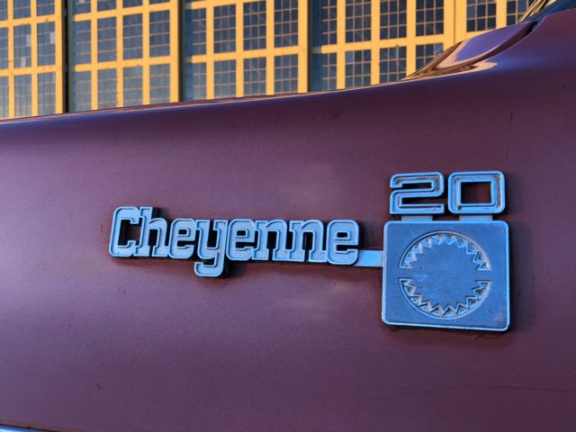 1977 Chevrolet C/K Pickup 2500 Cheyenne - photo 6