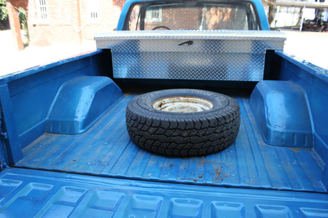1977 Chevrolet C/K Pickup 1500 Custom Deluxe - photo 6