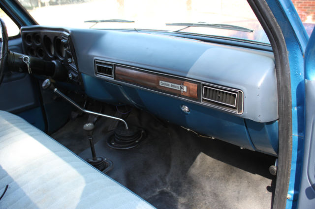 1977 Chevrolet C/K Pickup 1500 Custom Deluxe - photo 9