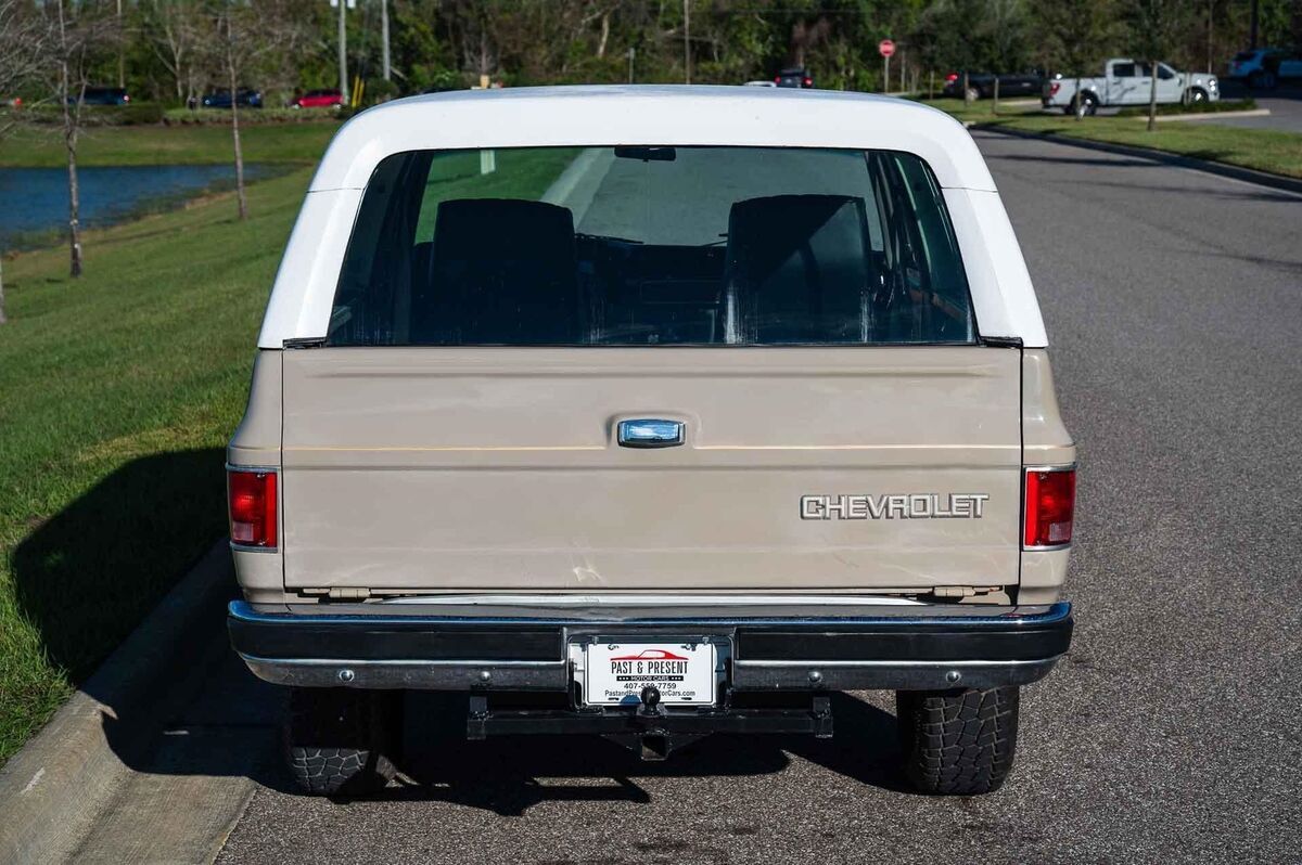 1977 Chevrolet Blazer LS Engine - photo 5