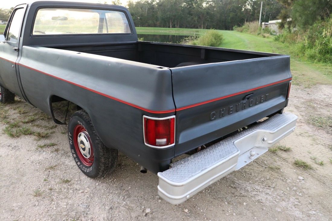 1977 Chevrolet C-10 Custom Deluxe Pickup Truck 70+ HD Pictures - photo 10
