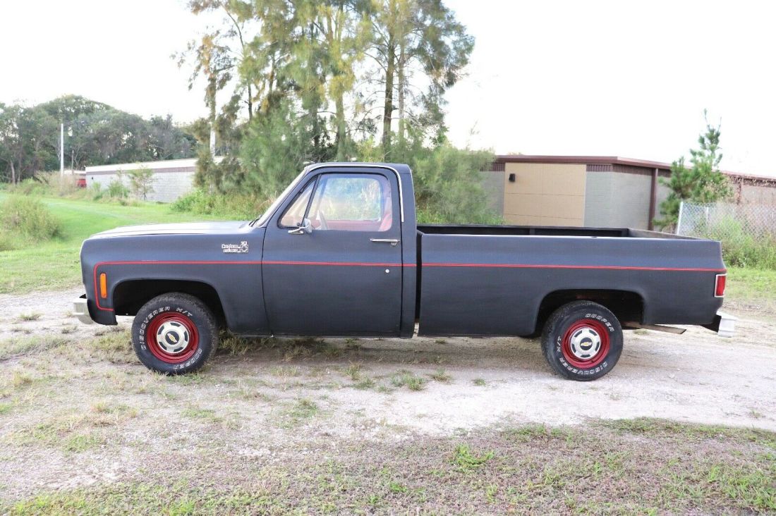 1977 Chevrolet C-10 Custom Deluxe Pickup Truck 70+ HD Pictures - photo 2