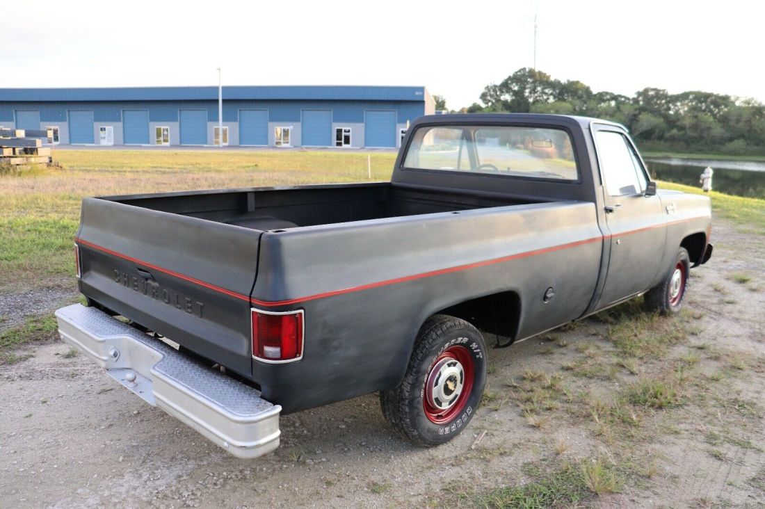 1977 Chevrolet C-10 Custom Deluxe Pickup Truck 70+ HD Pictures - photo 4