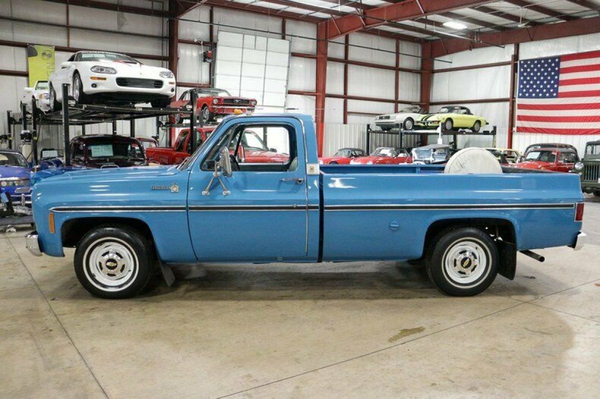 1977 Chevrolet C-10 - photo 2